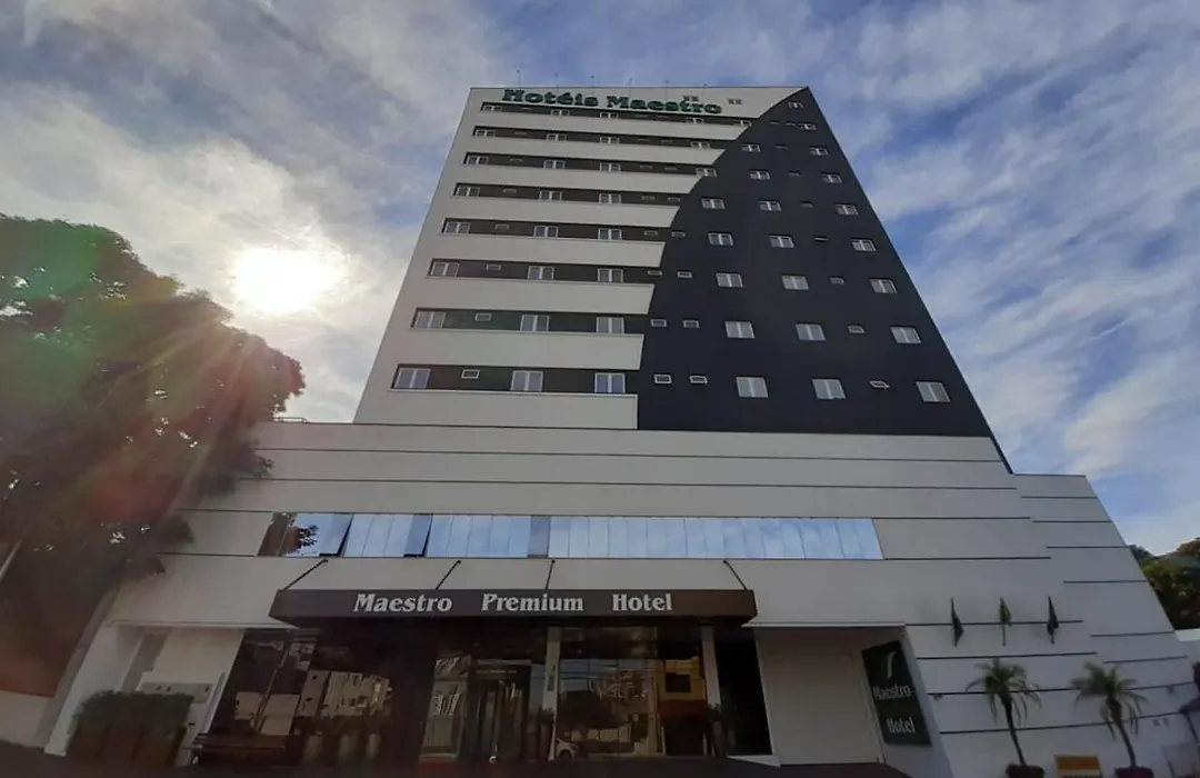 Hotell Maestro Premium Cascavel 4*